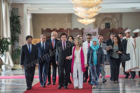 5 juillet 2013 : Jack Lang, directeur de l'Institut du Monde arabe, et Hélène Conway, ministre des Français de l'étranger, lors de la Réception de François Hollande à l'Assemblée nationale constituante, lors de la visite d'Etat de Président de la République française à Tunis les 4 et 5 juillet 2013.