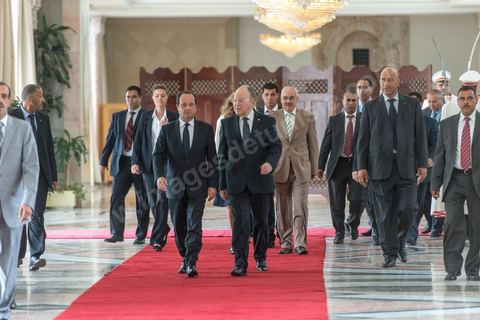 5 juillet 2013 : Réception de François Hollande par Mustapha Ben Jaafar, président de l'Assemblée nationale constituante, lors de la visite d'Etat de Président de la République française à Tunis les 4 et 5 juillet 2013.