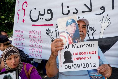 le 6 septembre 2013, une cinquantaine de familles de migrants tunisiens disparus se rassemblent avec des associations devant l'ambassade d'Italie au centre de Tunis pour demander au gouvernment italien le lancement d'une enquête. Suite une rencontre avec le secrétaire général de l'ambassade il leur demandera de voir avec leur gouvernement tunisien. 