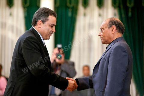 13 mars 2013 : Mehdi Jomaa lors de sa prestation de serment comme Ministre de l'Industrie, avec Moncef Marzouki Président de la République, a été nommé samedi 14 décembre nouveau Premier Ministre tunisien suit au Dialogue national.