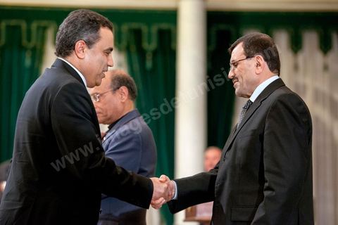 13 mars 2013 : Mehdi Jomaa lors de sa prestation de serment comme Ministre de l'Industrie, avec Ali Larayedh Premier Ministre, a été nommé samedi 14 décembre nouveau Premier Ministre tunisien suit au Dialogue national.