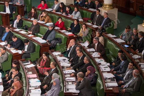 13 janvier 2014, à l'Assemblée nationale constituante, l'examen des articles relatifs au pouvoir juidiciaire donne lieu à une très vive polémique et à plusieurs incidents de séance durant lesquels certains députés sont sur le point d'en venir aux mains.