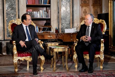 7 février 2014 : Entretien entre François Hollande et Muspha Ben Jaafar, président de l'ANC. Cérémonie de célébration de la nouvelel constitution tunisienne à l'Assemblée Nationale constituante en pésence des 3 présidents tunisiens, Moncef Marzouki, présidnet de la République, Mustapha Ben Jaafar, Président de l'Assemblée, et Mehdi Jomaa, Président du gouvernment, ainsi que du président françois François Hollande et des représentants de plusieurs pays, députés et leaders de partis politiques.