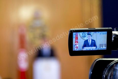 14 mai 2014 : Conférence de presse de Mehdi Jomaa, chef du gouvernement, pour son bilan des 100 jours. en présence des membres de son gouvernement, des chefs et rédacteurs en chefs des médias tunisiens et étrangers.
