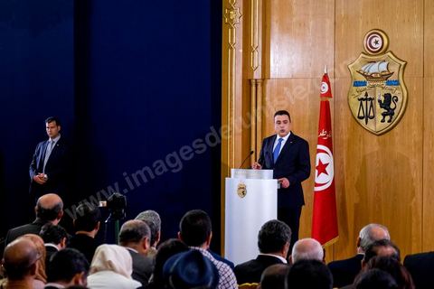 14 mai 2014 : Conférence de presse de Mehdi Jomaa, chef du gouvernement, pour son bilan des 100 jours. en présence des membres de son gouvernement, des chefs et rédacteurs en chefs des médias tunisiens et étrangers.