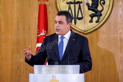 14 mai 2014 : Conférence de presse de Mehdi Jomaa, chef du gouvernement, pour son bilan des 100 jours. en présence des membres de son gouvernement, des chefs et rédacteurs en chefs des médias tunisiens et étrangers.
