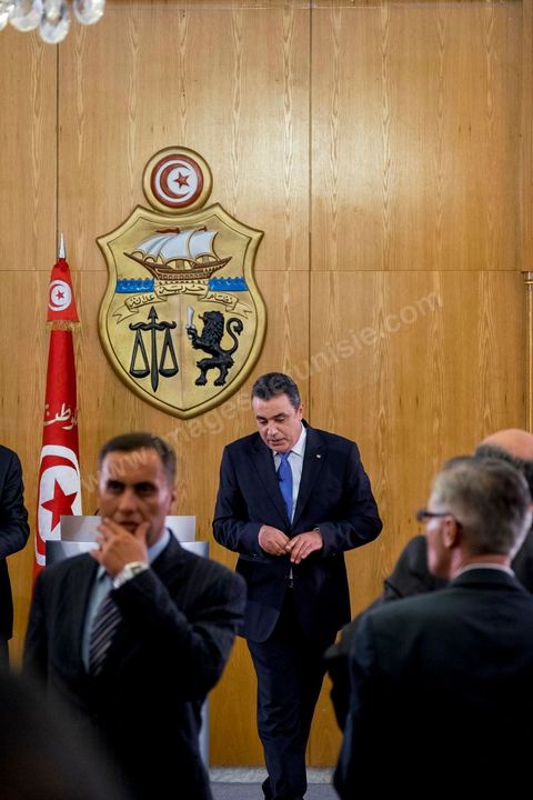 14 mai 2014 : Conférence de presse de Mehdi Jomaa, chef du gouvernement, pour son bilan des 100 jours. en présence des membres de son gouvernement, des chefs et rédacteurs en chefs des médias tunisiens et étrangers.
