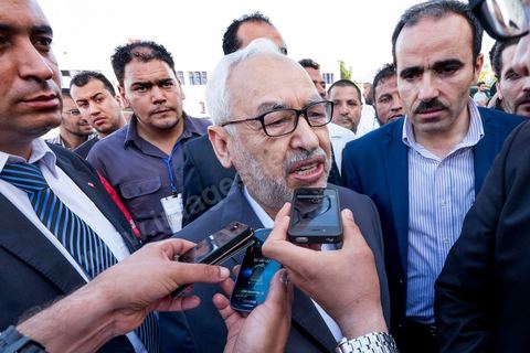 7 juin 2014 : Rached Ghannouchi, fondateur et Président du parti islamiste Ennahdha. Le parti islamiste Ennahdha fête son 33ème anniversaire sur la grade place de la Kasbah à Tunis. Plus de 3000 militants sont venus assister à ce qui ressemble à un meeting politique, musique et discours du fondateur et président du parti Rached Ghannouchi.
