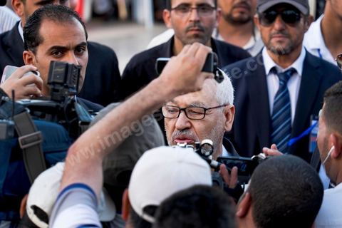 7 juin 2014 : Rached Ghannouchi, fondateur et Président du parti islamiste Ennahdha. Le parti islamiste Ennahdha fête son 33ème anniversaire sur la grade place de la Kasbah à Tunis. Plus de 3000 militants sont venus assister à ce qui ressemble à un meeting politique, musique et discours du fondateur et président du parti Rached Ghannouchi.