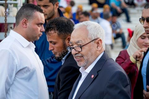 7 juin 2014 : Rached Ghannouchi, fondateur et Président du parti islamiste Ennahdha. Le parti islamiste Ennahdha fête son 33ème anniversaire sur la grade place de la Kasbah à Tunis. Plus de 3000 militants sont venus assister à ce qui ressemble à un meeting politique, musique et discours du fondateur et président du parti Rached Ghannouchi.