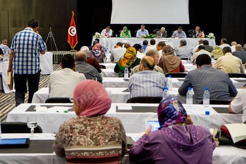 14 juin 2014 : réunion du Conseil de la Choura du parti islamiste Ennahdha dans un hôtel de la Banlieue nord de Tunis. Réunion sur la préparation des élections législatives et présidentielles de octobre te novembre 2014 et elctions du nouveau bureau politique du parti. 