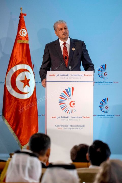 08 septembre 2014 : discours de Abdelmalek Sallel Premier ministre algérien lors de l'ouverture de la  Conférence "Investir en Tunisie, start up democracy" organisé apr la Tunisie et la France avec la présence de nombreux pays. La Tunisie présente, au cours de cette conférence, 20 projets structurants d’investissement dans plusieurs secteurs à l’instar des nouvelles technologies, des énergies renouvelables, de l’industrie, du tourisme et du commerce.
