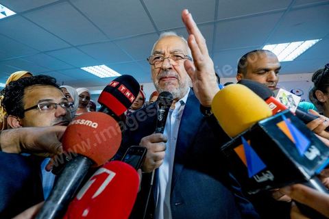 11 septembre 2014 : lors d'une conférence de presse en présence de Rached Ghannouchi, les jeunes d'Ennahdha ont présenté les jeunes candidats sur les listes d'Ennahdha. Sous le slogan "C'est le moment de laisser la place aux jeunes" une dizaine de candidats ont pris la parole pour se présenter. Les jeunes au nombre de 40 sur les listes se sentent encore délaissés au sein du parti.