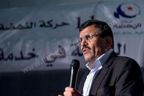 17 octobre 2014 : meeting du parti islamiste Ennahdha dans la salle des sports du quartier populaire de Ezzouhour, banlieue ouest de Tunis, pour laprésentation de la liste Tunis 1 dirigée par Ali Larayedh, ancien ministre de l'intérieur et Premier ministre, pour la campagne électorale des élections législatives du 26 octobre. 