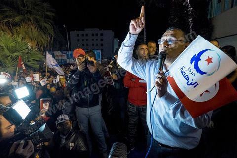 27 octobre 2014 : Discours de Abdelhamid Jelassi, directeur de campagne. A l'appel du parti Ennahdha, plusieurs centaines de militants se sont réunis au lendemain des élections. Les dirigeants du parti ont remercié les militants pour leur engagement et reconnaitre la défaite aux élections. Rached Ghannouchi, président du parti islamiste a remercié les militants dans son discours et reconnu la défaite. 