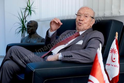 29 octobre 2014 : portrait de Béji Caïd Essebsi, Président du parti Nidaa Tounes, dans son bureau au siège du parti Nidaa Tounes. Nidaa Tounes, parti créé il y a deux ans, est sorti premier des élections législatives. 