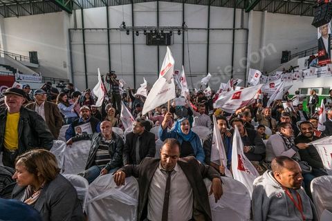 21 novembre 2014 : Meeting de cloture de Moncef Marzouki, président de la république en exercice, à Hammam Lif, le 21 novembre 2014, pour le 1er tour l'élection présidentielle du 23 novembre 2014.
