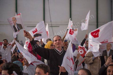 21 novembre 2014 : Meeting de cloture de Moncef Marzouki, président de la république en exercice, à Hammam Lif, le 21 novembre 2014, pour le 1er tour l'élection présidentielle du 23 novembre 2014.