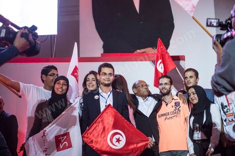 21 novembre 2014 : Meeting de cloture de Moncef Marzouki, président de la république en exercice, à Hammam Lif, le 21 novembre 2014, pour le 1er tour l'élection présidentielle du 23 novembre 2014.