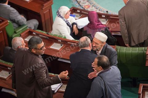 20 novembre 2014 : Séance de clôture de l'Assemblée Nationale Constituante afin de marquer la fin de ses travaux. Chaque député est venu signer une copie manuscrite de la Constitution. A cette occasion, Ben Jâafar a prononcé un discours dans lequel il a dressé le bilan de 3 ans de travaux de l’ANC et a salué la contribution des députés mais aussi celle de la société civile et des journalistes qui ont couvert les travaux de l’Assemblée et qui ont participé aux nombreux événements. 