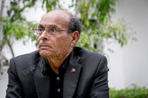 25 novembre 2014 : après une campagne éléectorale présidenteille fatiguante, le candidat à sa succession Moncef Marzouki est parti trois jours se reposer dans sa villa dans la zone touristique de Port El Kantoui au nord de Sousse. Les résultats préliminaires lui donne la seconde place avec 6 points de retard contre Beji Caid Essebsi, avec 33,43 % contre 39,46 %.