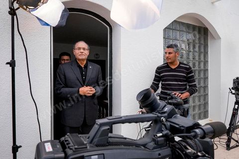 25 novembre 2014 : après une campagne éléectorale présidenteille fatiguante, le candidat à sa succession Moncef Marzouki est parti trois jours se reposer dans sa villa dans la zone touristique de Port El Kantoui au nord de Sousse. Les résultats préliminaires lui donne la seconde place avec 6 points de retard contre Beji Caid Essebsi, avec 33,43 % contre 39,46 %.