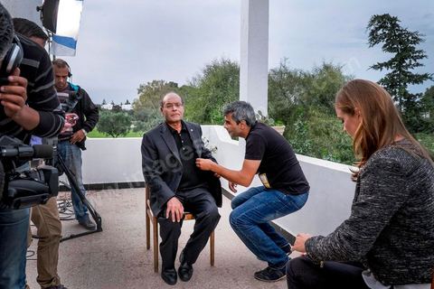 25 novembre 2014 : après une campagne éléectorale présidenteille fatiguante, le candidat à sa succession Moncef Marzouki est parti trois jours se reposer dans sa villa dans la zone touristique de Port El Kantoui au nord de Sousse. Les résultats préliminaires lui donne la seconde place avec 6 points de retard contre Beji Caid Essebsi, avec 33,43 % contre 39,46 %.