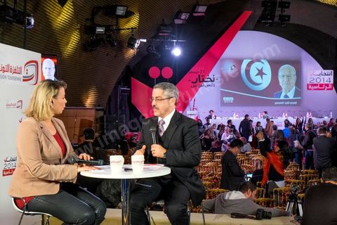 22 décembre 2014 : au centre medias de l'ISIE, Instance Supérieure Indépendante pour les Elections, Chafik Sarsar, président, et les membres, viennent annoncer les résultats définitifs de l'élection présidentielle donnant une large victoire à Beji Caïd Essebsi avec 55,68 % contre 44,32 % pour le président sortant Moncef Marzouki dan sle cadre des 1ères élections présidentielles libre en Tunisie.