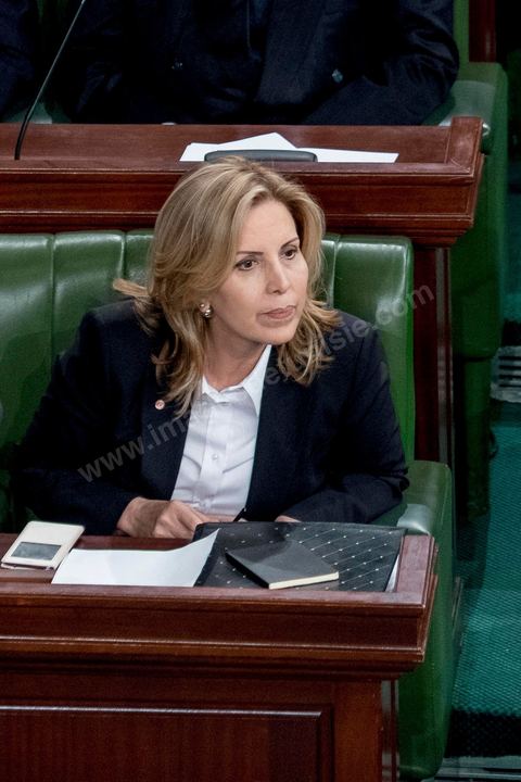 4 février 2015 : Salma Rekik Elloumi, minsitre du Tourisme et de l'artisanat. Présentation du nouveau gouvernement de Habib Essid et discours de politique générale du nouveau Premier Ministre Habib Essid avant le vote de confiance au gouvernement à l'assemblée des Représentants du Peuple.