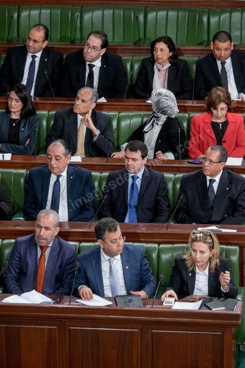 4 février 2015 : Présentation du nouveau gouvernement de Habib Essid et discours de politique générale du nouveau Premier Ministre Habib Essid avant le vote de confiance au gouvernement à l'assemblée des Représentants du Peuple.