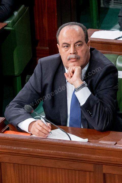 4 février 2015 :  Mohamed Najem Gharsalli, ministre de l'intérieur. Présentation du nouveau gouvernement de Habib Essid et discours de politique générale du nouveau Premier Ministre Habib Essid avant le vote de confiance au gouvernement à l'assemblée des Représentants du Peuple.