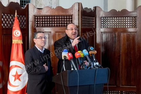 4 février 2015 : Présentation du nouveau gouvernement de Habib Essid et discours de politique générale du nouveau Premier Ministre Habib Essid avant le vote de confiance au gouvernement à l'assemblée des Représentants du Peuple.