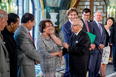 18 avril 2015 : Au palais présidentiel de Carthage, le président tunisien Béji Caïd Essebsi reçoit la délégation. Dans le cadre de la promotion de la Tunisie, la ministre française de la Culture Fleur Pelerin s'est rendue en Tunisie dans un voyage organisé par le ministère du tourisme avec une délégation de personnalités françaises et tunisiennes qui participent à la campagne de communication "La Tunisie, moi j'y vais".