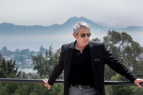 18 avril 2015 : Michel Boujenah en visite au musée archéologique de Carthage. Dans le cadre de la promotion de la Tunisie, la ministre française de la Culture Fleur Pelerin s'est rendue en Tunisie dans un voyage organisé par le ministère du tourisme avec une délégation de personnalités françaises et tunisiennes qui participent à la campagne de communication "La Tunisie, moi j'y vais".