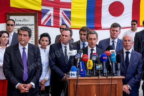 20 juillet 2015 : Point de presse devant le musée du Bardo de Nicolas Sarkozy. Visite de Nicolas Sarkozy en Tunisie à titre de Président du Pparti Les Républicains.