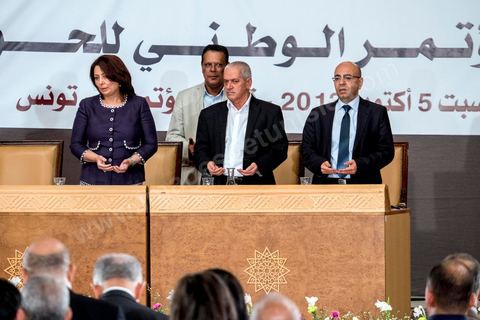 5 octobre 2013 :  au palais des Congrès de Tunis pour le démarrage du Dialogue National en présence des 3 Présidents et supervisé par Houcine Abassi secrétaire Général de l'UGTT, Wided Bouchamaoui, Présidente de l'UTICA, Mohamed Fadhel Mahfoudh, Président de l'ordre national des Avocats et Abdelssattar Ben Moussa, président de la Ligue National des Droits de l'Homme. Quatre semaines de négociations autour de la feuille de route qui prévoit la formation d'un gouvernement apolitique et l'adoption d'un calendrier électoral à la fin du mois.
