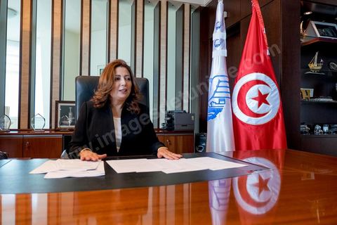 Wided Bouchamaoui, Présidente de l'UTICA, union des patrons tunisiens, la seule femme membre du quartet du Dialogue National Tunisien qui vient de recevoir le Prix Nobel de la Paix 2015 ce 9 octobre 2015. Dans son bureau quelques heures après l'annonce du Prix Nobel.