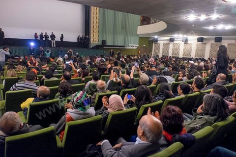 26 novembre 2015 : Dans le cadre des JCC, Journées Cinématographiques de Carthage, Festival du film arabo-africain, à Tunis, première projection dans un pays musulman du film "Much Loved" du réalisateur marocain Nabil Ayouch. Deux jours après l'attentat terroriste contre un bus de la police présidentiel à quelques centaines de mètres des salles de cinéma des JCC, la projection de "Much Loved" devenait un double défi. Le directeur des JCC Brahim Eltaief et Nabil Ayouch ont tenu à maintenir sa programmation comme l'ensemble de celle du fetsival. La salle se remplit de plus d'un millier de cinéphiles pour rencontrer Nabil Ayouch et voir en avant première arabe l'excellent film qui expose cruement mais avec grand talent la réalité des prostitués marocaines. La projection fut suivie d'une conférence de presse.