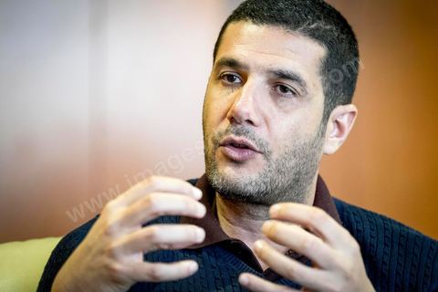 27 novembre 2015 : portrait et interviews de Nabil Ayouch, rélaisateur de "Much Loved". Dans le cadre de la premieère projection dans un pays musulman aux JCC, Journées Cinématographiques de Carthage, festival du film arabo-africain à Tunis. "Much Loved" a reçu le Prix du Jury et le Prix du Public à ce festival.