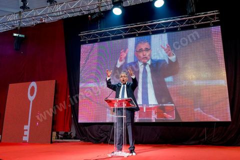 20 mars 2016 : premier grand meetingorganisé par les fondateurs du mouvement "Machrou3 Tounes" dirigé par Mohsen Marzouk. A la coupole d'El Menzah, annoce officielle du nouveau parti, présentation de son logo, une clef, et du communiqué fondateur. Le meeting se termine par un long discours de son leader Mohsen Marzouk, ex Nidaa Tounes. Il a indiqué que le mouvement Projet de la Tunisie ne refera pas les mêmes erreurs que celles commises par Nidaa Tounes.