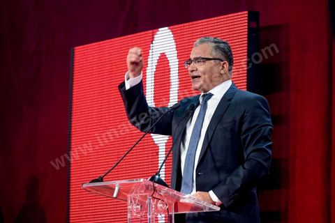 20 mars 2016 : premier grand meetingorganisé par les fondateurs du mouvement "Machrou3 Tounes" dirigé par Mohsen Marzouk. A la coupole d'El Menzah, annoce officielle du nouveau parti, présentation de son logo, une clef, et du communiqué fondateur. Le meeting se termine par un long discours de son leader Mohsen Marzouk, ex Nidaa Tounes. Il a indiqué que le mouvement Projet de la Tunisie ne refera pas les mêmes erreurs que celles commises par Nidaa Tounes.