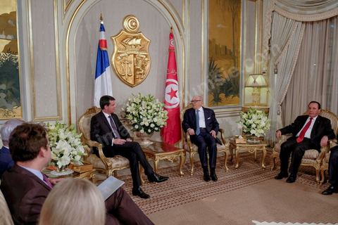 28 novembre 2016 : rencontre entre le Président tunisien Béji Caid Essebsi et le PRemier Ministre français Manuel Valls à la veille de l'ouverture de la Conférence des investisseurs pour la  Tunisie Tunisia2020.