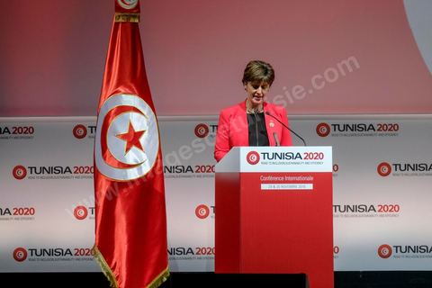 29 novembre 2016 : Cérémonie d'ouverture de la Conférence Tunisia 2020 par président Tunisien Beji Caid Essebsi, avec Emir du Qatar, Premiers Ministres tunisien, français et algérien.