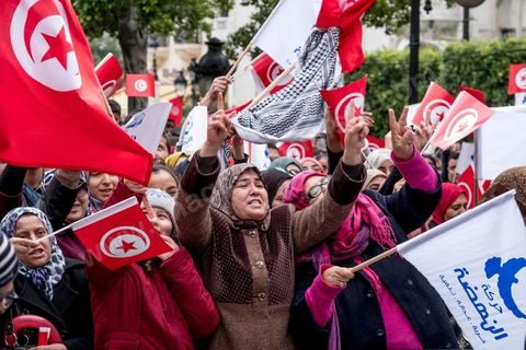 January 14, 2017: The Ennahda Party organized a large stage event featuring clowns, singers, and speeches by party leaders. Tunisians celebrated the 6th anniversary of the Revolution on Habib Bourguiba Avenue in Tunis amid a certain sense of gloom. Few political leaders and organizations in Tunisia marked the sixth anniversary of the January 14, 2011, revolution on Saturday, as a sense of disillusionment is spreading across the country.
