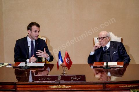 31 janvier 2018 : signature de contrats et conférence de presse des deux  Présidents Emmanuel Macron et Beji Caid Essebsi au palais présidentiel de Carthage dans le cadre de la visite d'Etat du Président français en Tunisie.