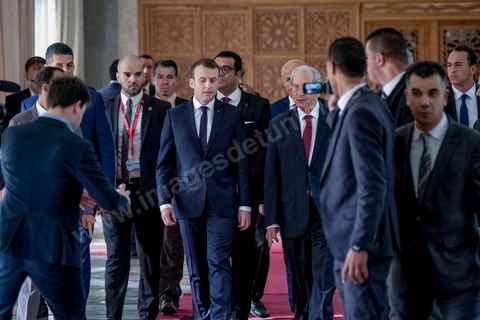 1er février 2018 : Discours de Emmanuel Macron devant les députés de l'ARP, assemblée de représentants du peuple, au Bardo en Tunisie. Après avoir souligné que les difficultés de la Tunisie sont essentiellement économiques, le président français a précisé que « des réformes douloureuses s’imposent, pour que la Tunisie soit un véritable pôle d’attractivité ».De 2016 à 2020, l’aide de la France à la relance de la Tunisie s’élève à 1,2 milliard d’euros assortie de 500 millions supplémentaires sur 2020-2022. « Si vous échouez, nous échouons » sera la phrase répétée par Macron durant ces 24h de visite d'état.