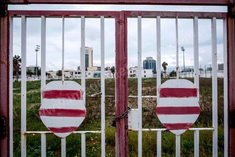 18 février 2018 : le Parc A est centre historique d'entrainement du Club Africain, tant pour le foot que pour le Hand ou lebasket. L'un des plus vieux clubs sportifs du pays (1920) souffre aujourd'hui d'une situation dramatique de ses installations en partie à l'abandon. ils font actuellement un "téléthon" auprès de leurs supporters pour rénover leurs infrastrtuctures.