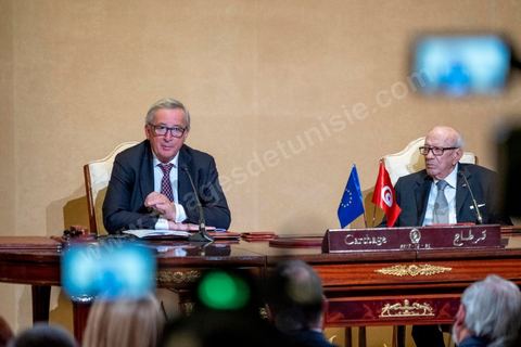 25 octobre 2018 : Signature de contrats et conférence de presse entre Jean-Claude Junker, Président de la Commission Européenne et Béji Caïd Essebsi, Président de la Tunisie au Palais de présidentiel de Carthage, , dans la cadre de la visite de Jean-Claude Junker en Tunisie le 25 et 26 octobre.