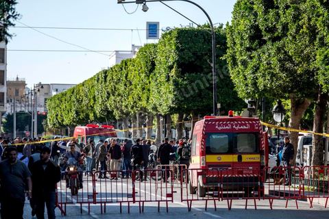 29 octobre 2018 : attentat suicide à l'avenue Habib Bourguiba à Tunis. La femme qui s'est fait exploser vers 13h55 ciblait une patrouille de sécurité, sur l'avenue Habib Bourguiba au centre ville de Tunis à quelques mètres du Ministère de l'Intérieur. L'attentat terroriste est survenu alors que cette patrouille stationnait devant un centre commercial situé sur l'avenue Habib Bourguiba, où se déroulait une manifestation encadrée par les forces de l'ordre, à Tunis. Le bilan définitif est de 20 personnes légèrement blessées dont 15 policiers. La terroriste originaire du Sahel est morte, il s'agissait d'une jeune diplômée sans emploi inconnue des services de police.