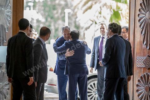 26 janvier 2019 : Au terme de sa visite en Tunisie, le ministre des Affaires étrangères russe Serguei Lavrov a annoncé, lors d'une conférnece de presse au Minsitère des Affaires Etrangères tunisien, la prochaine signature d’un accord de coopération économique et technico-scientifique avec notre pays. Son homologue tunisien a précisé que cet accord interviendra  dans le courant du premier semestre de cette année.